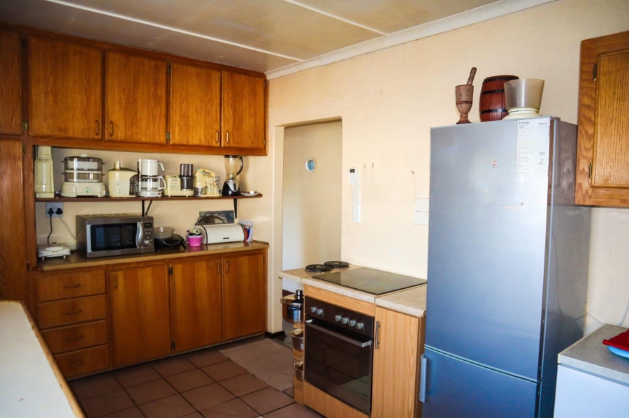 4 Bedroom Property for Sale in Ladybrand Free State